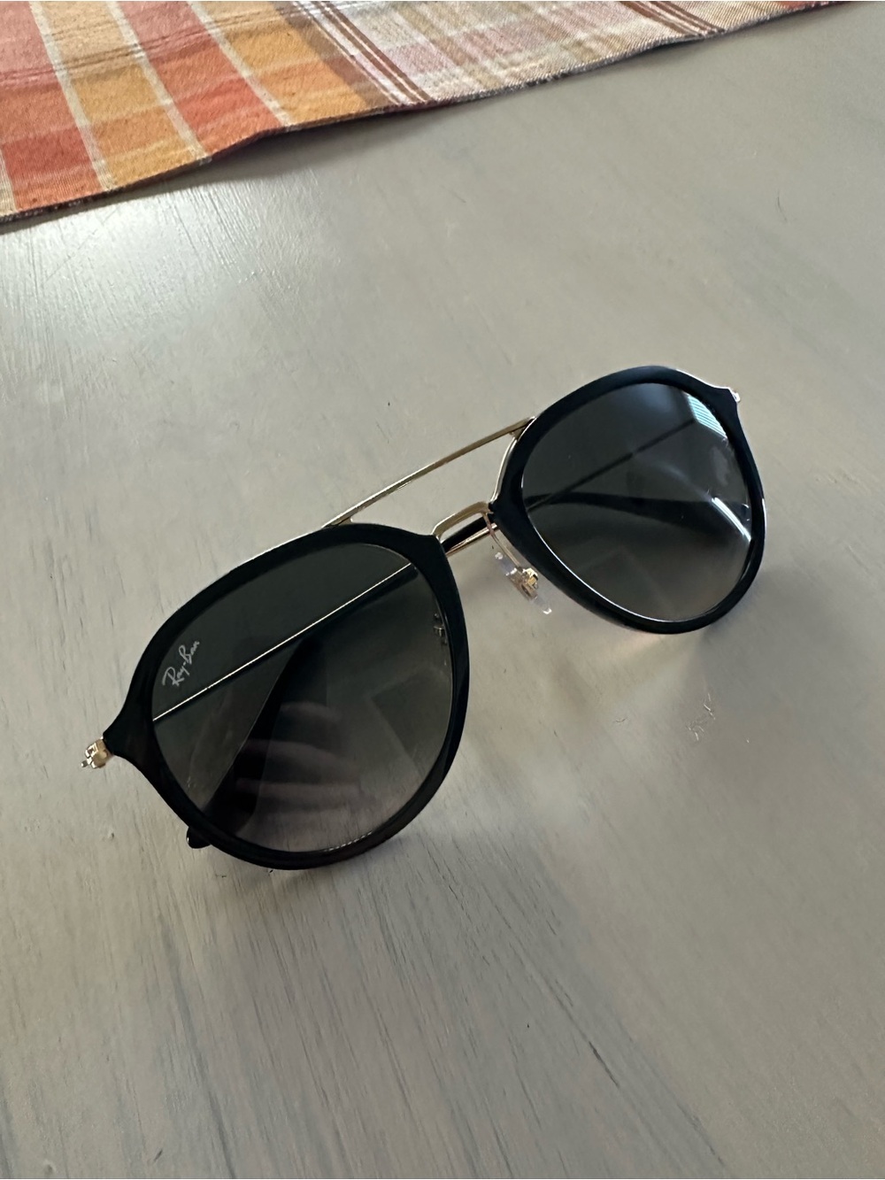 Ray-Ban Black Frame Aviator Sunglasses with Gold Bridge